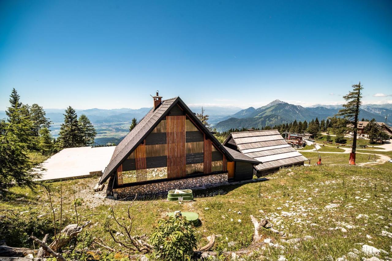 Apartments Zvoh, Krvavec, Ski-In, Ski-Out แซเคลียนาโกเรนสเคม ภายนอก รูปภาพ