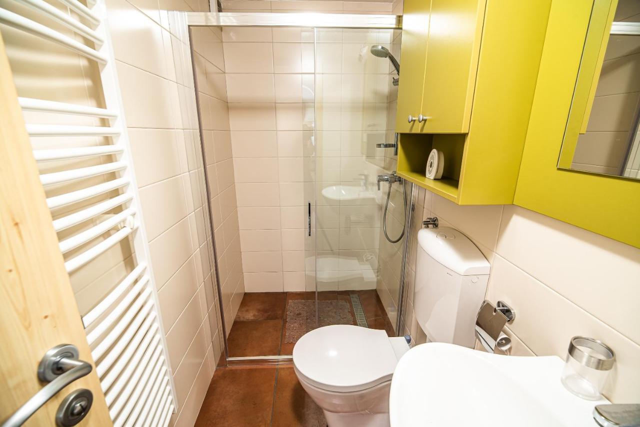 Apartments Zvoh, Krvavec, Ski-In, Ski-Out แซเคลียนาโกเรนสเคม ภายนอก รูปภาพ