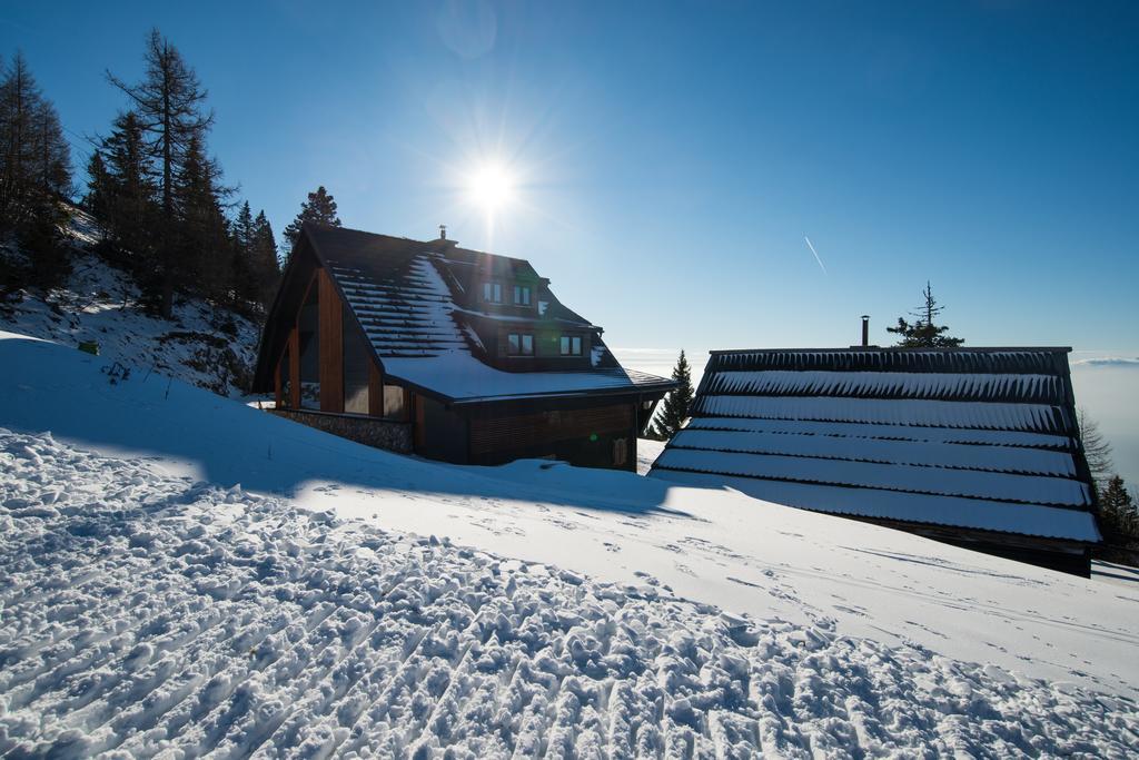 Apartments Zvoh, Krvavec, Ski-In, Ski-Out แซเคลียนาโกเรนสเคม ภายนอก รูปภาพ